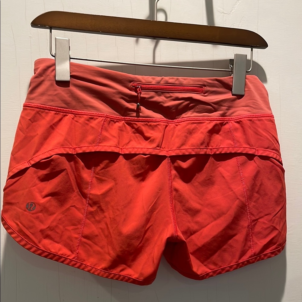 lululemon athletica Women's Speed Up Low-Rise Lined Short 2.5"